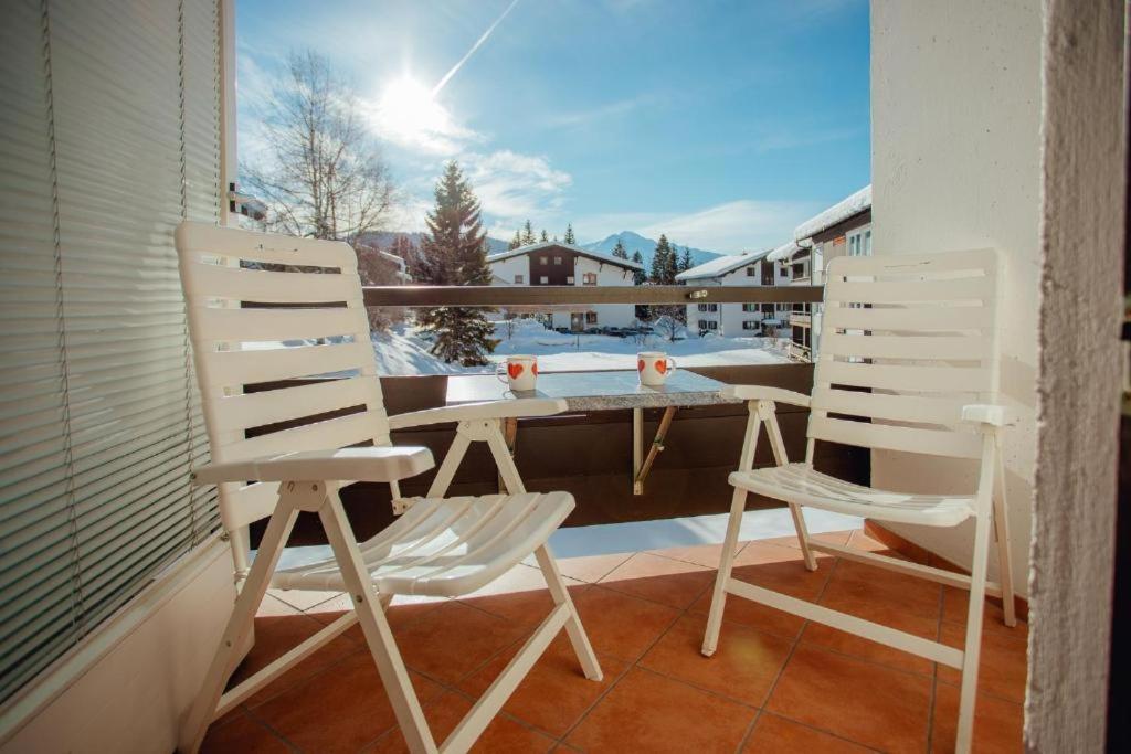 App Harmonie Mit Hallenbad Und Sauna By Monicare Apartment Seefeld in Tirol Exterior foto