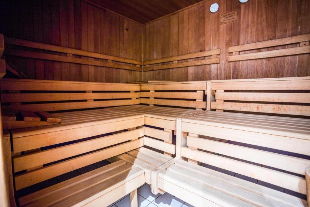 App Harmonie Mit Hallenbad Und Sauna By Monicare Apartment Seefeld in Tirol Exterior foto